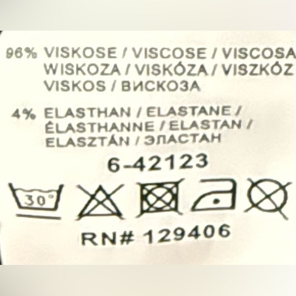 Women’s Venus Cold Shoulder Viscose & Elastane Long Flowing Short Sleeves NWOT - Picture 12 of 14